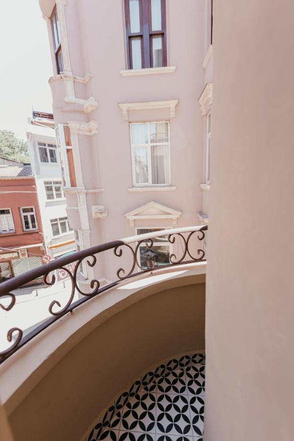 Galadoo Suites อิสตันบูล ภายนอก รูปภาพ
